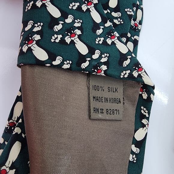 Lot 6 Men’s Vintage Novelty Ties Silk Mickey Mouse Sylvester Flags Business Work - Picture 12 of 15